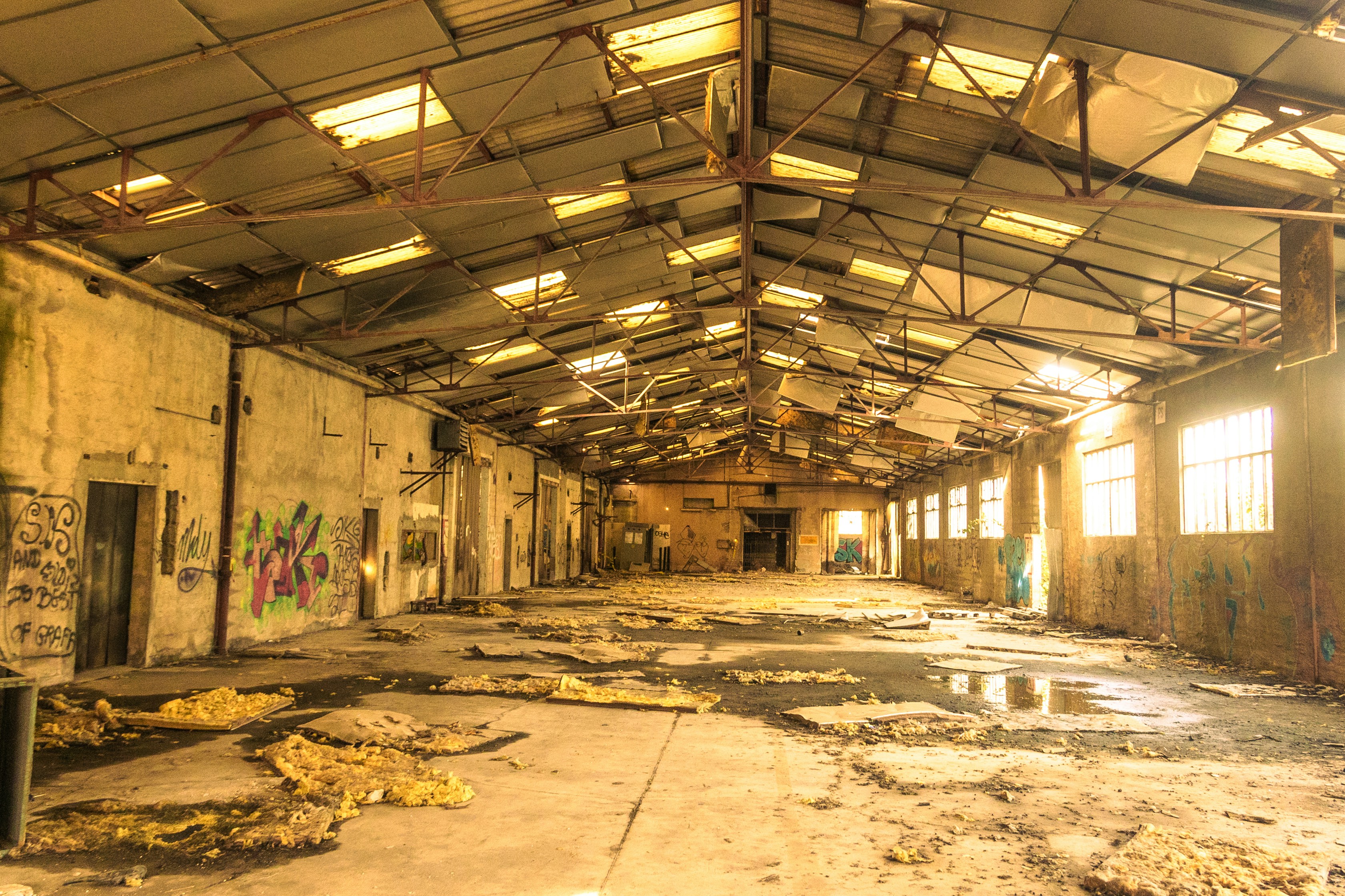 Golden Eagle professional industrial warehouse cleaning services
